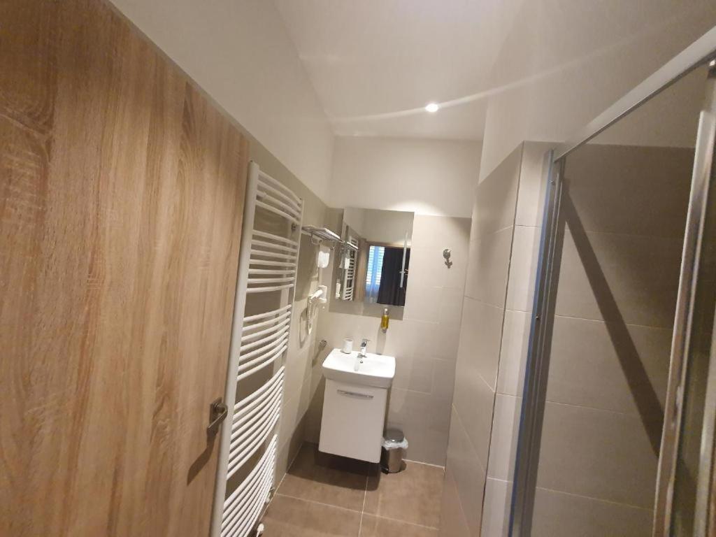 Apartments 461 โมดริเช ภายนอก รูปภาพ